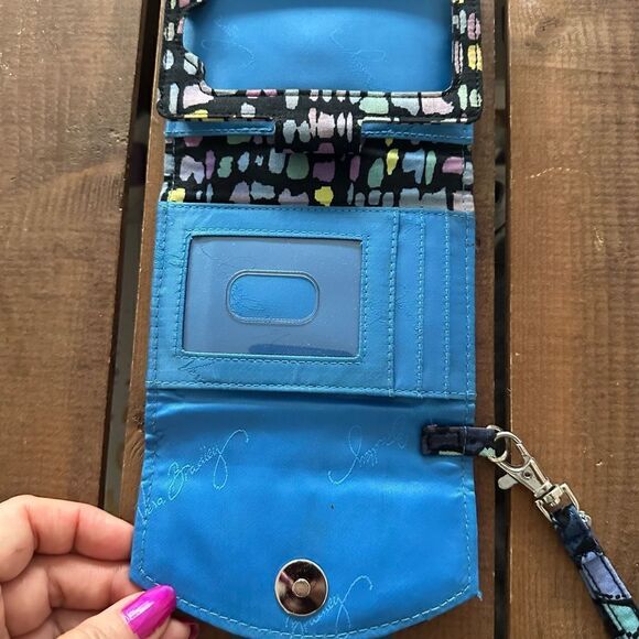 Vera Bradley indigo pop floral wristlet. - Picture 3 of 4